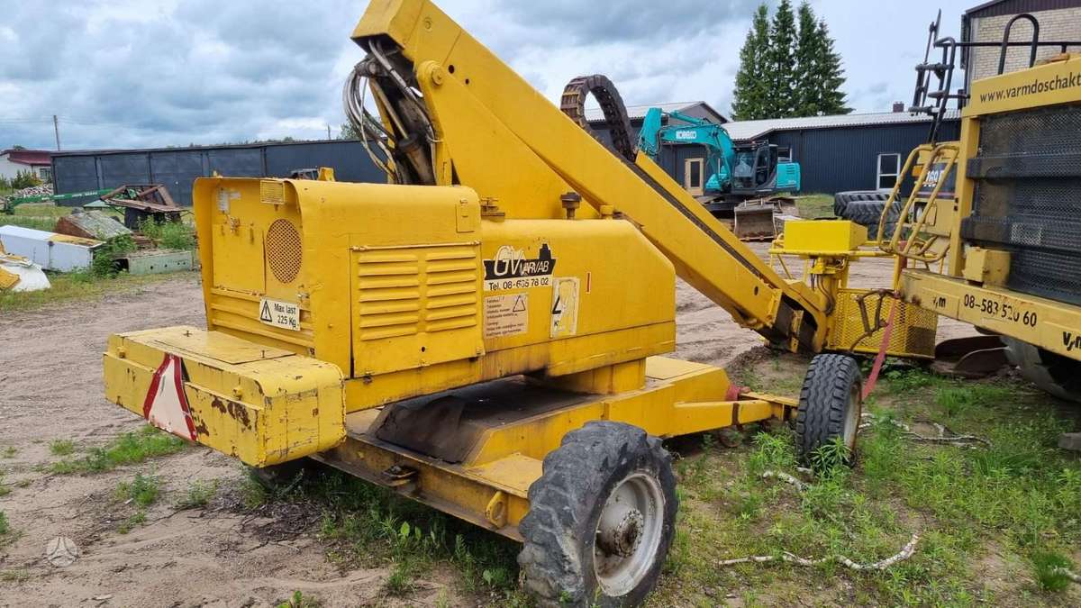 JLG 40F, локтевые подъёмники