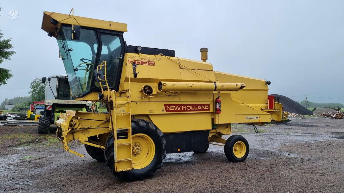 New Holland 8030, комбайны