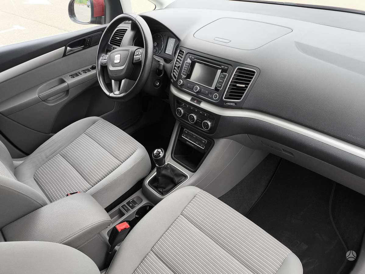 SEAT Alhambra - 10