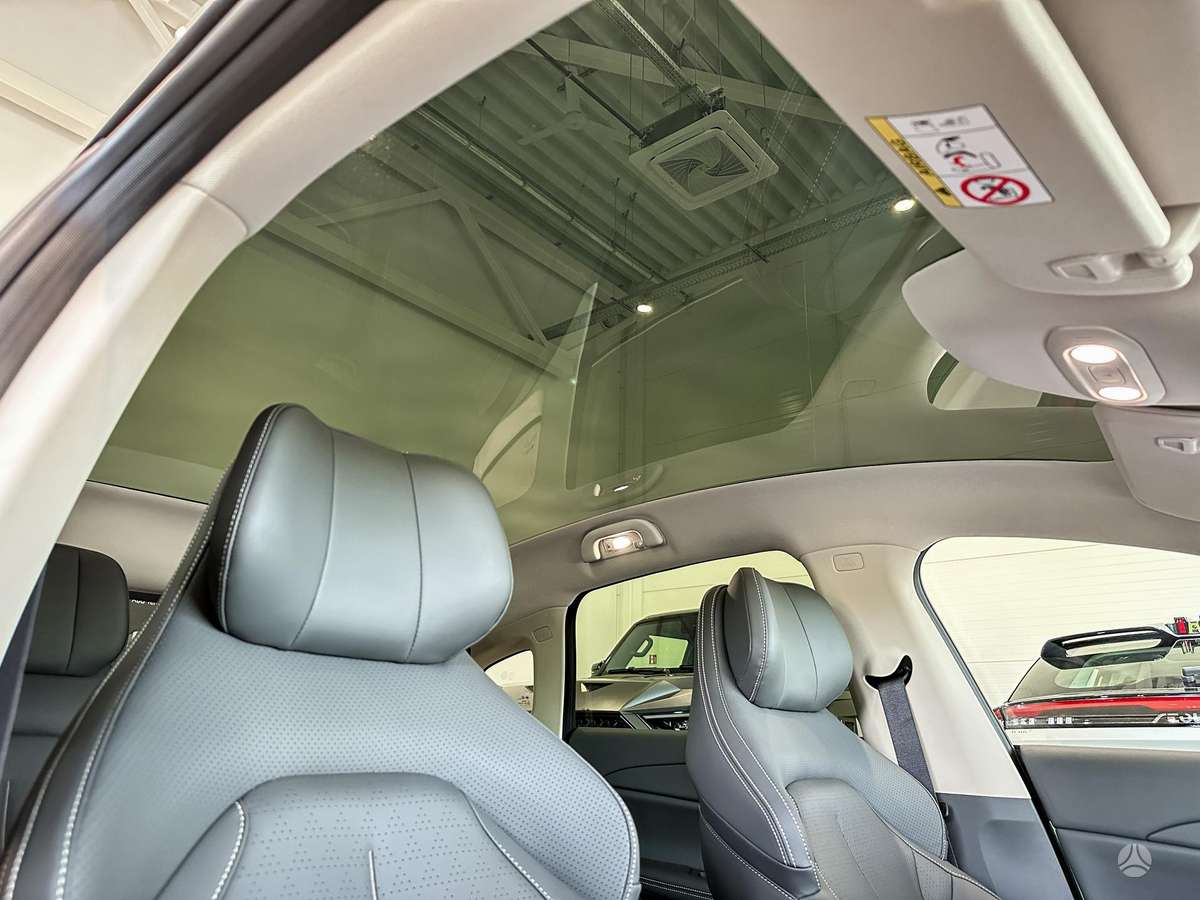 Forthing S7, 1.5 l., hatchback
