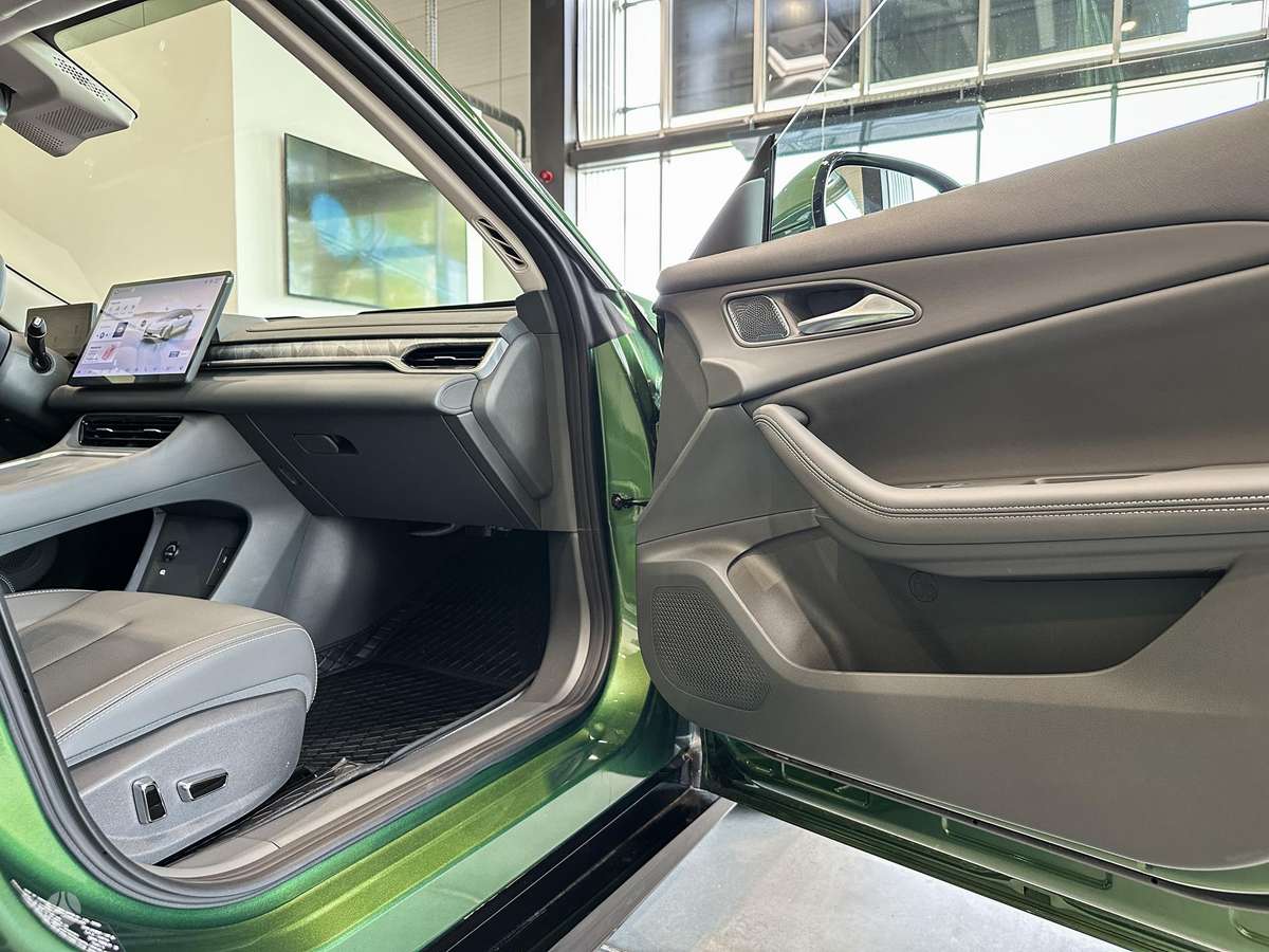 Forthing S7, 1.5 l., hatchback