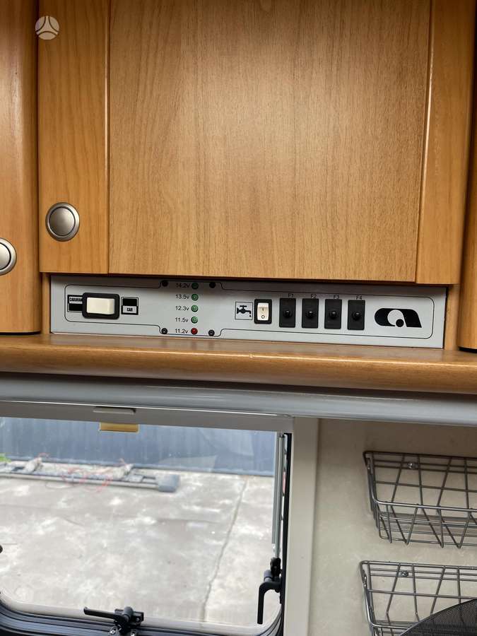 Adria 663, caravans