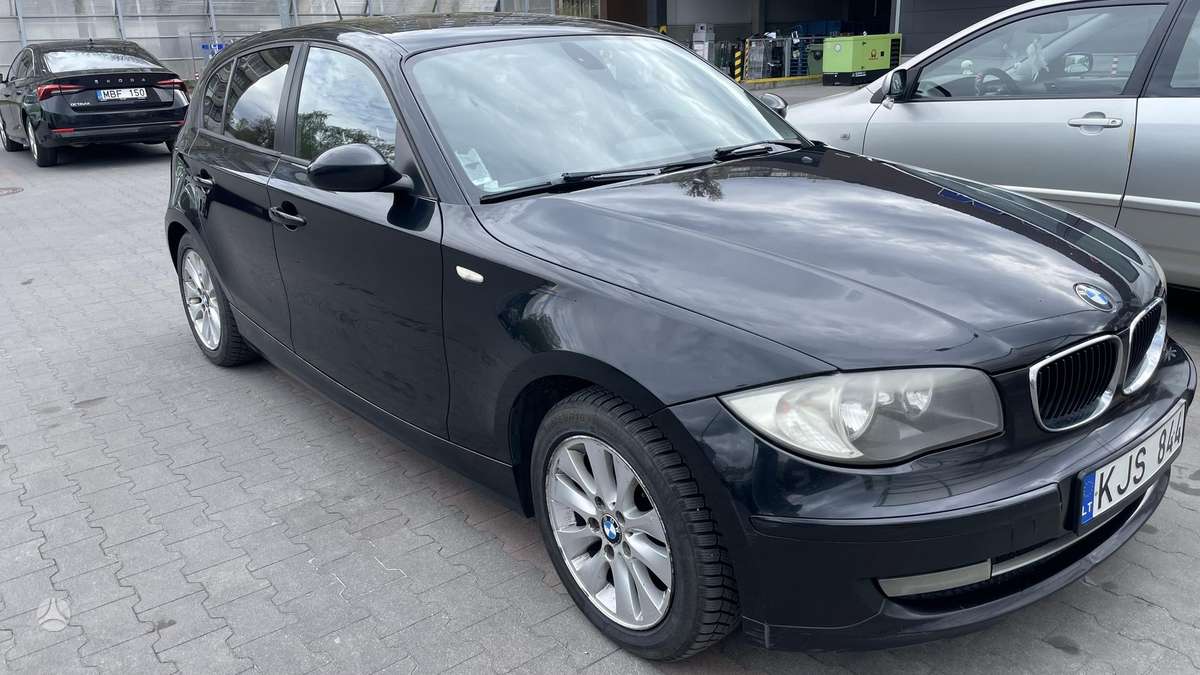 BMW 118, 2.0 l., Хэтчбек