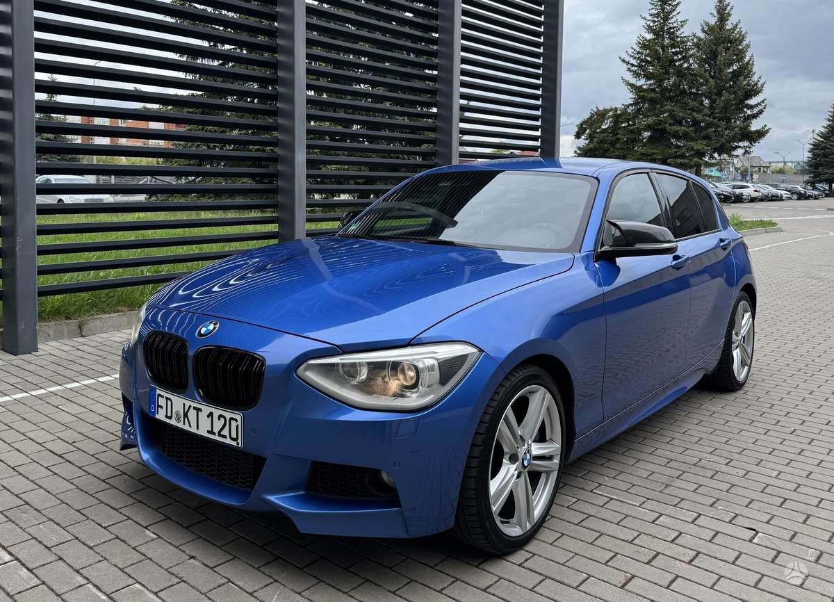 BMW 120, 2.0 l., hatchback