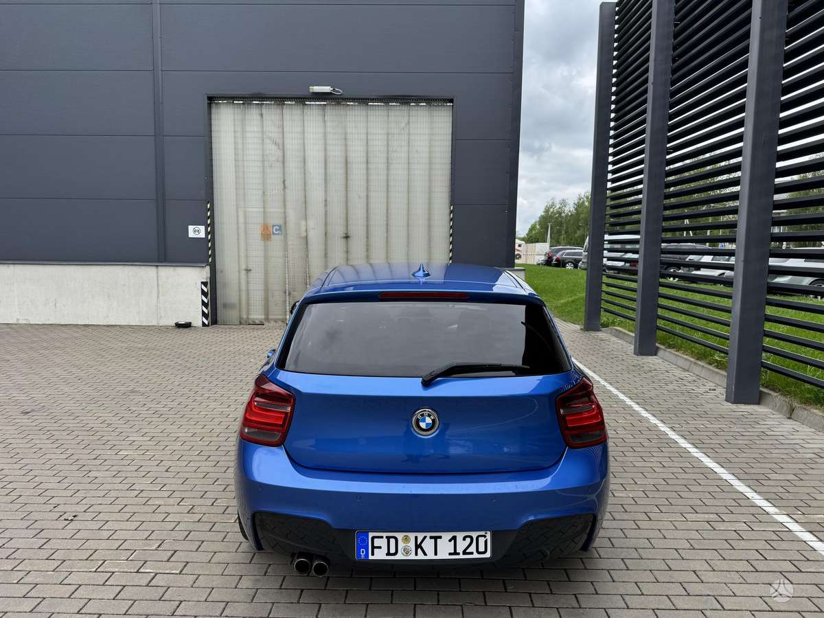 BMW 120, 2.0 l., hatchback