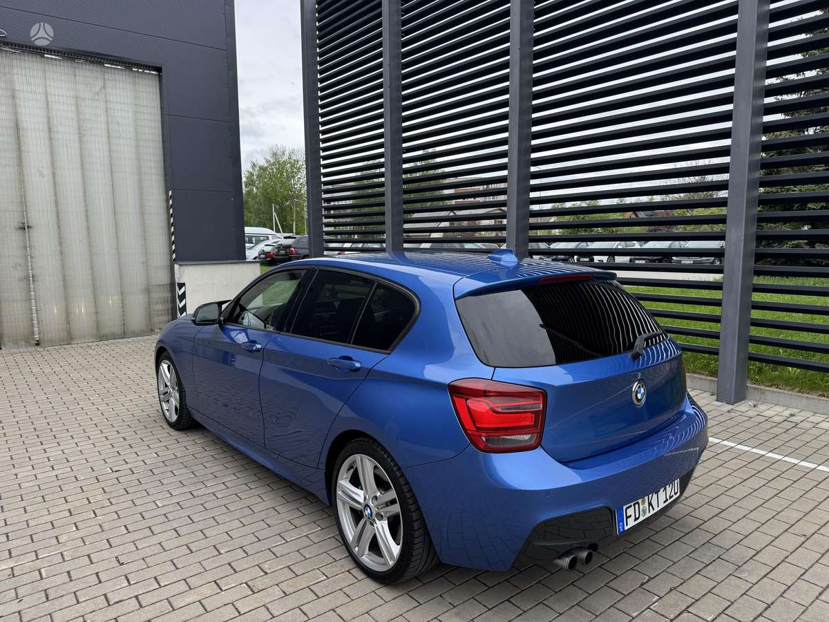 BMW 120, 2.0 l., hatchback