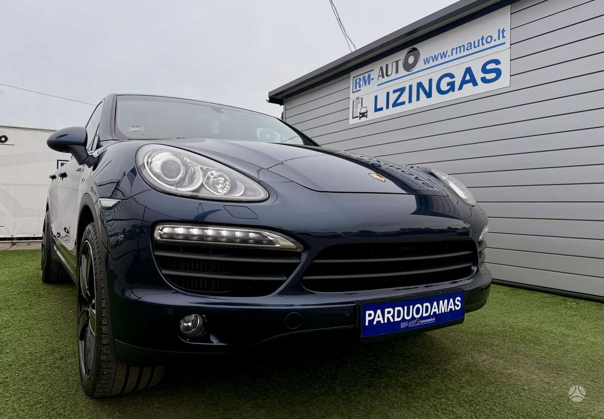 Porsche Cayenne - 4