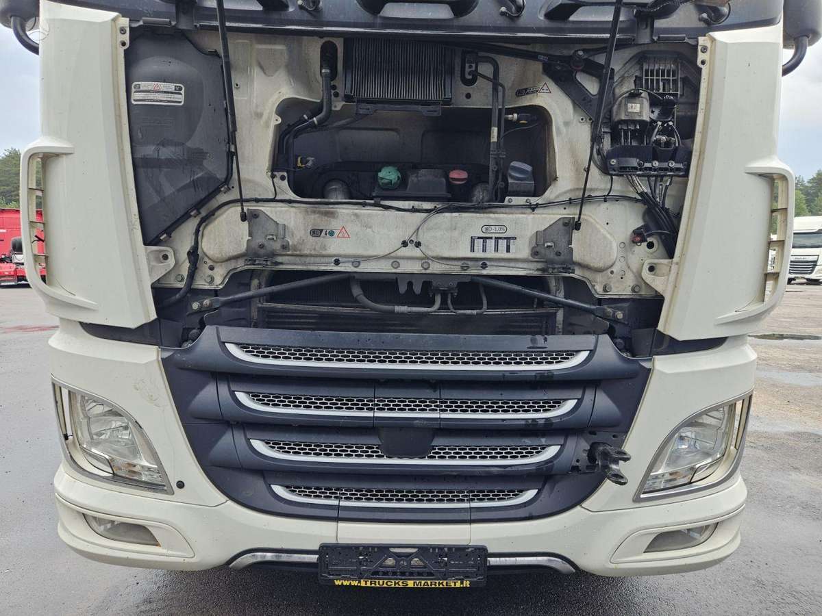 DAF XF 480 FT MOTOR DEFECT, double sleeper