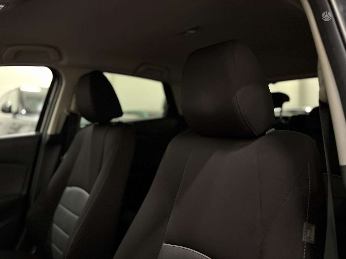 Mazda CX-3, 2.0 l., off-road / crossover