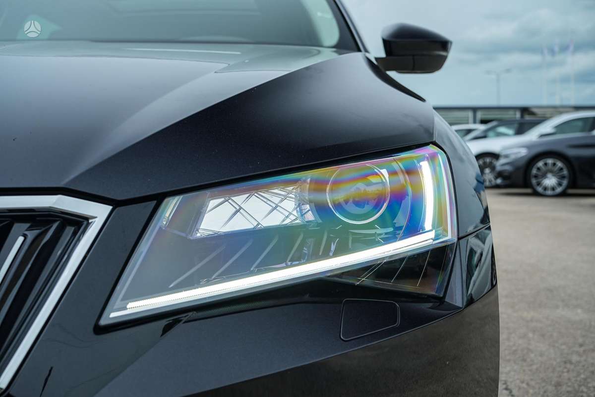 Skoda Superb, 2.0 l., Универсал