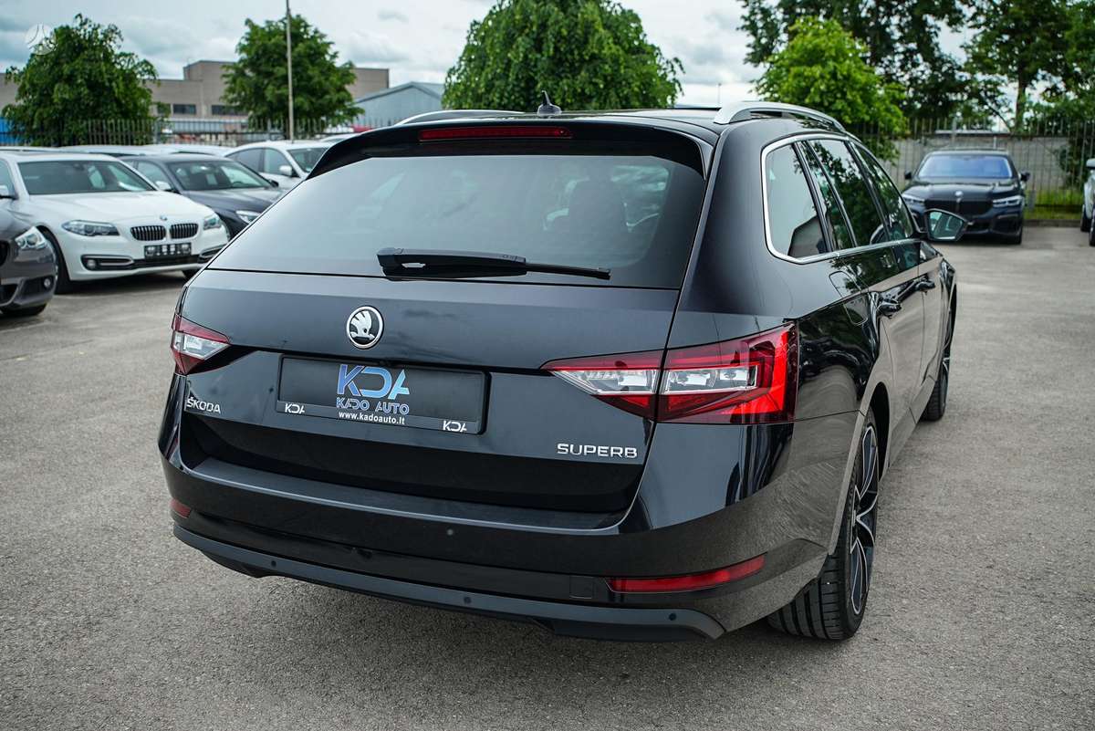 Skoda Superb, 2.0 l., Универсал