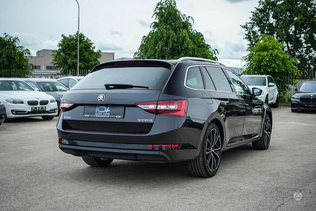 Skoda Superb, 2.0 l., Универсал