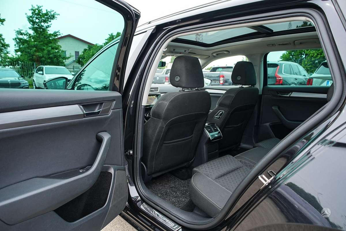 Skoda Superb, 2.0 l., Универсал