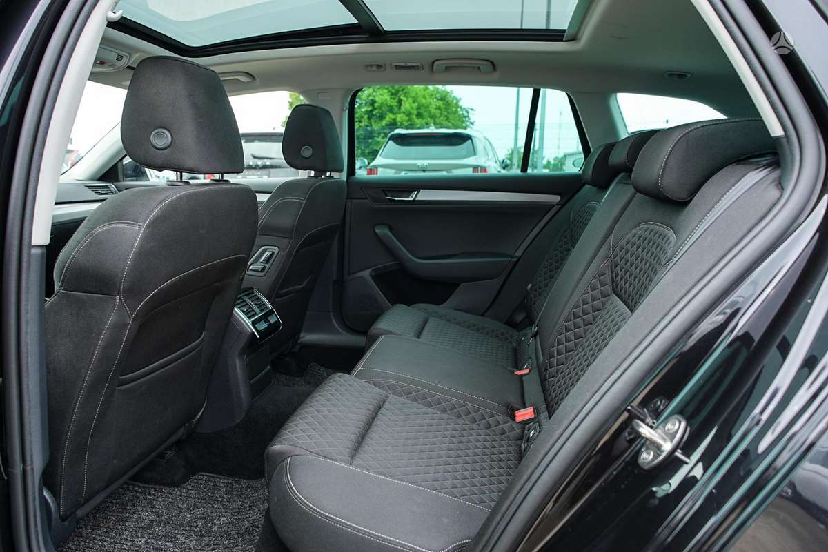 Skoda Superb, 2.0 l., Универсал
