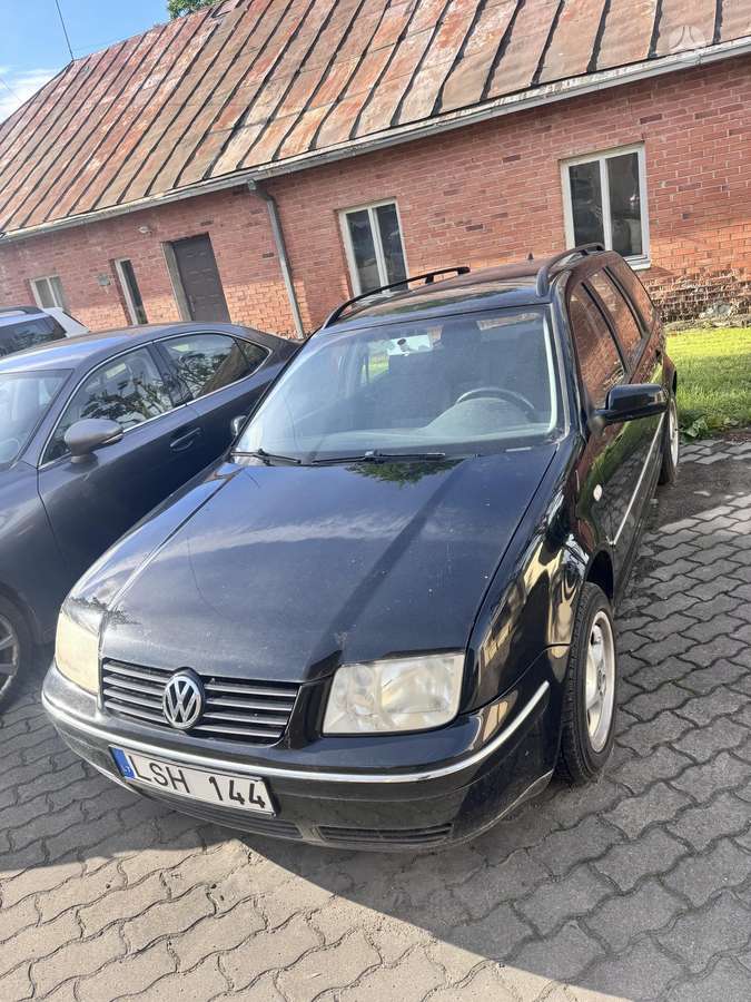 Volkswagen Bora - 2