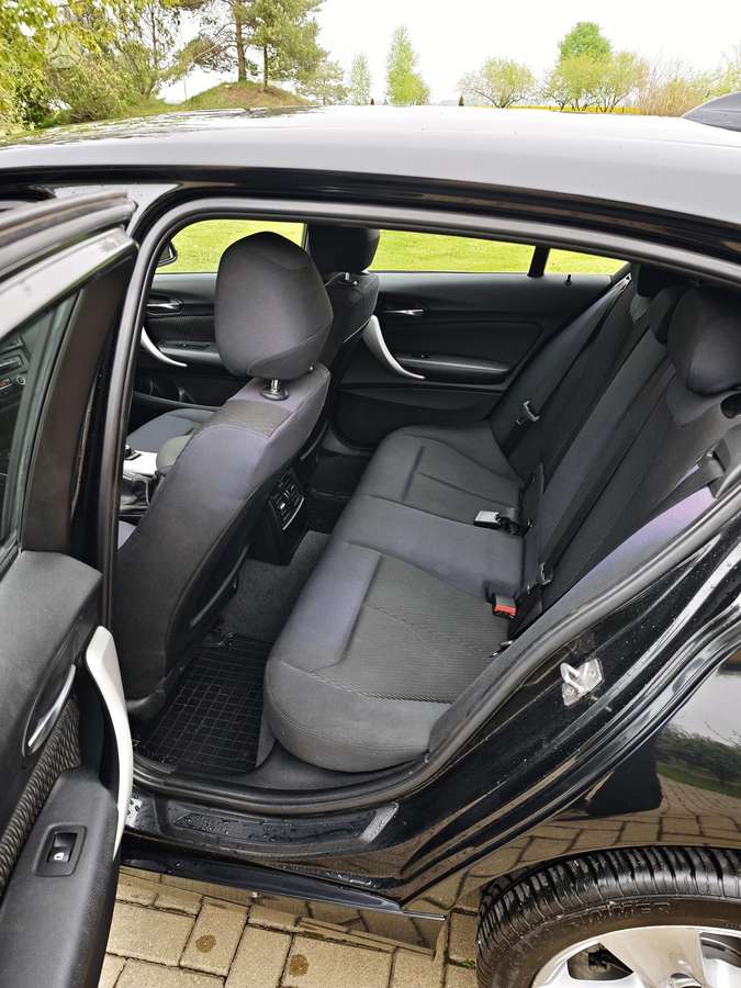 BMW 116, 2.0 l., hatchback