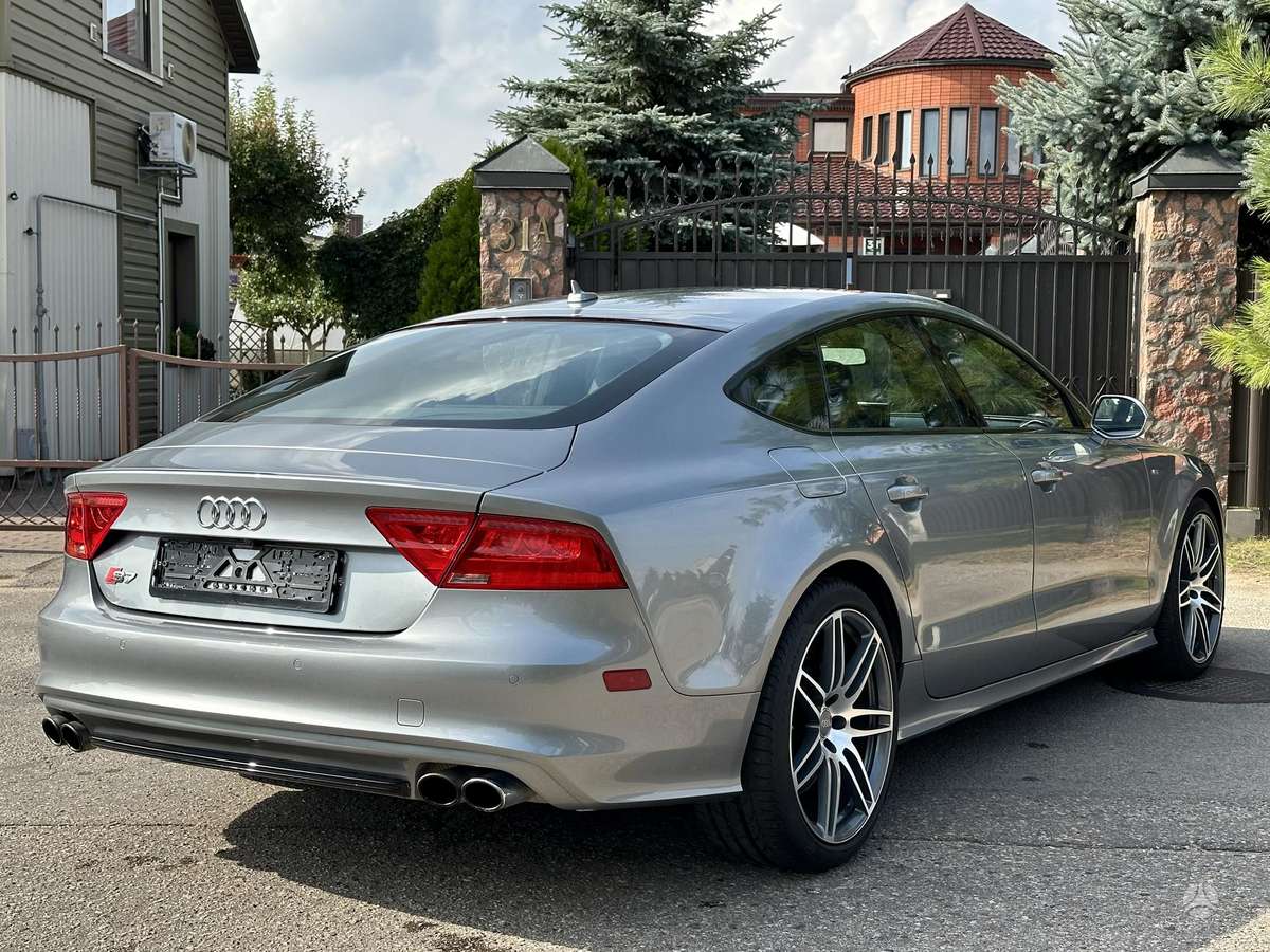 Audi S7, 4.0 l., Седан