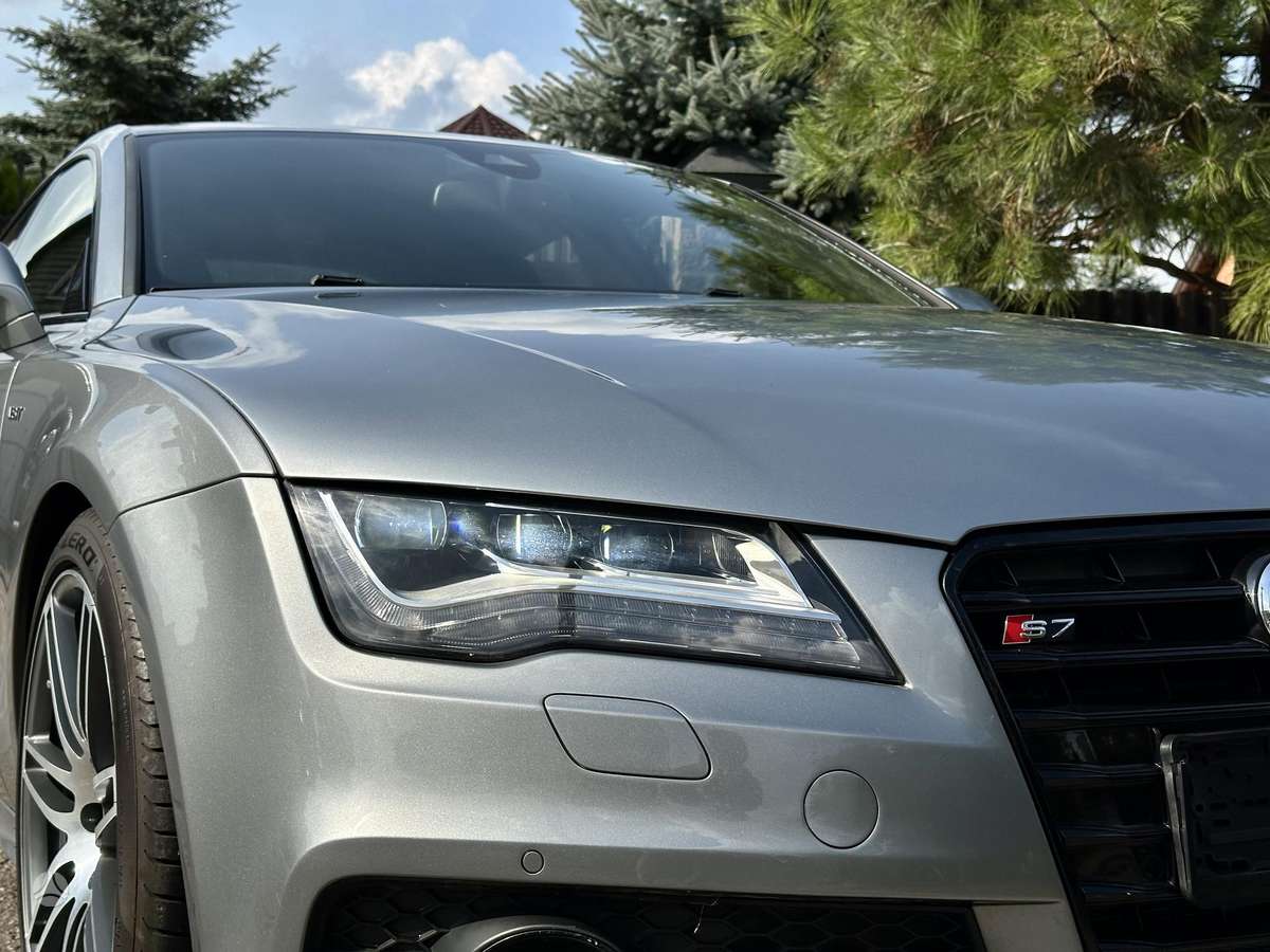 Audi S7, 4.0 l., Седан