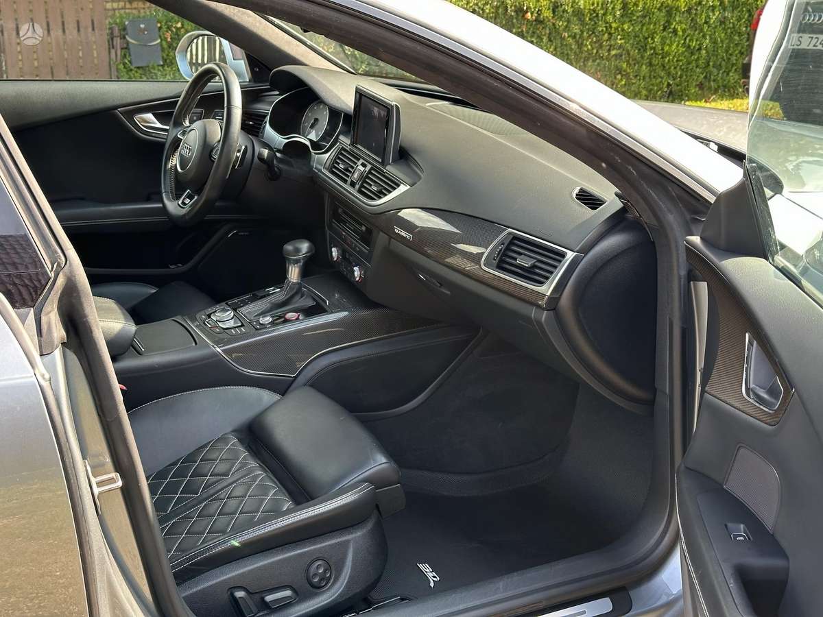 Audi S7, 4.0 l., Седан