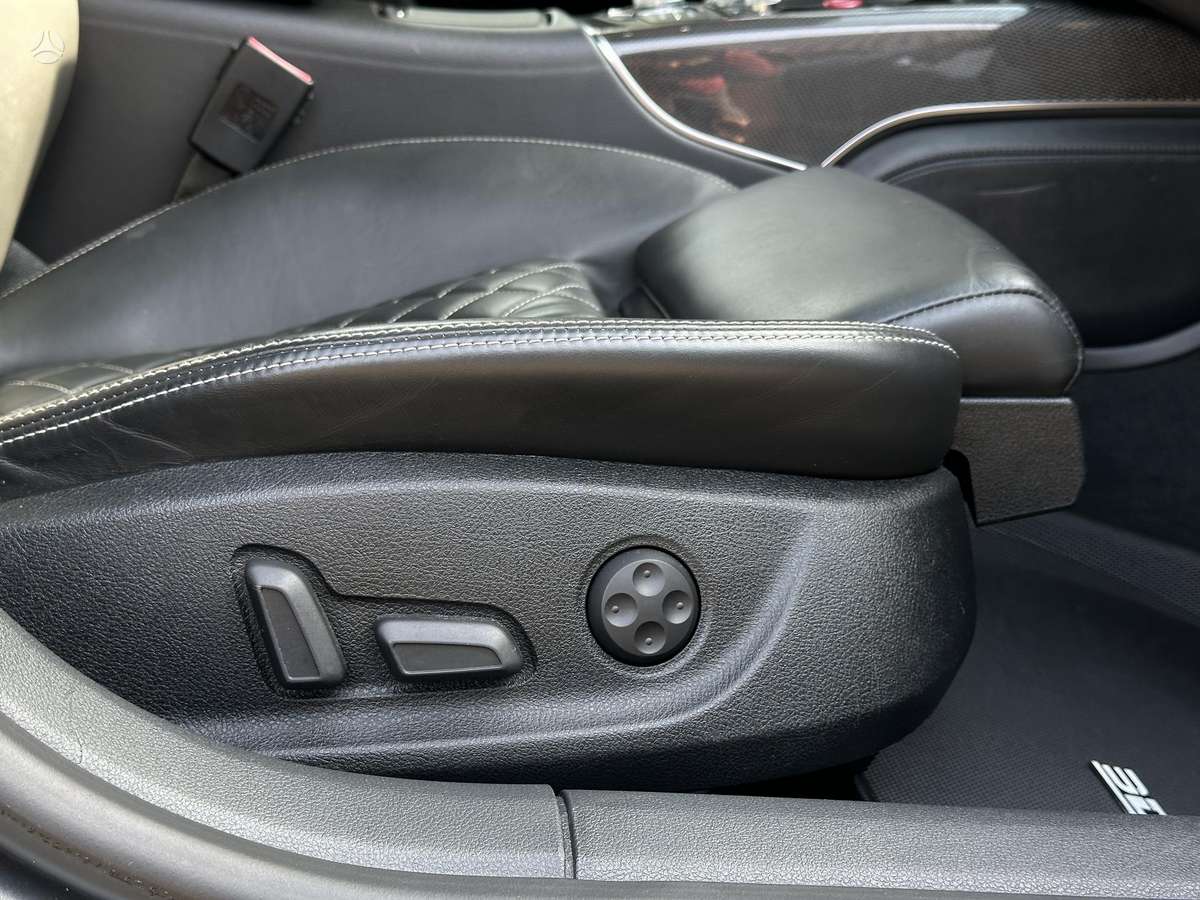 Audi S7, 4.0 l., Седан
