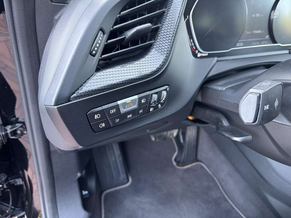 BMW 116, 1.5 l., hatchback