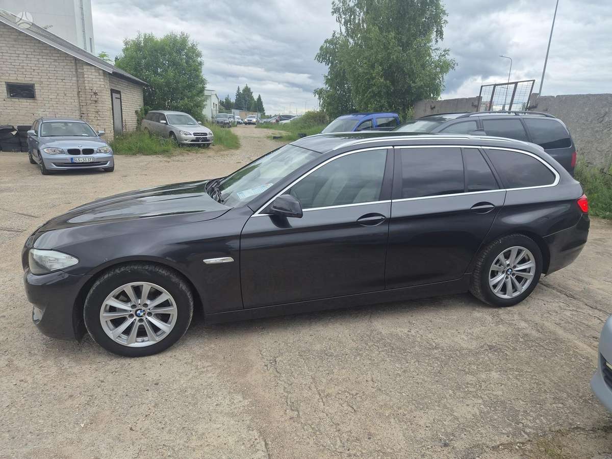 BMW 520, 2.0 l., Универсал