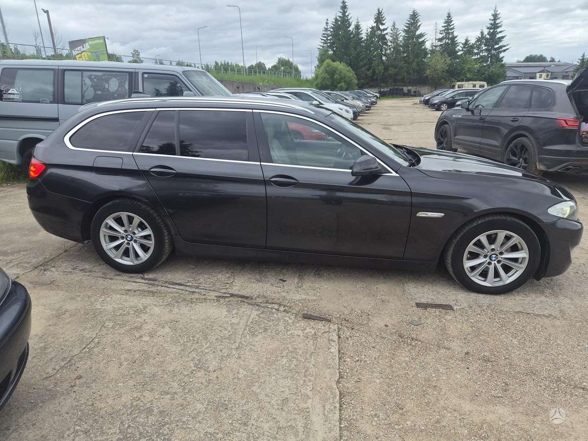 BMW 520, 2.0 l., universalas