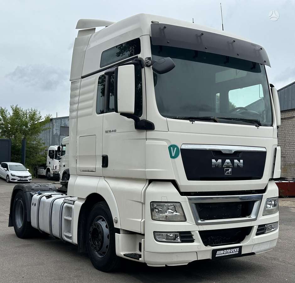 MAN TGX 18.440, single sleeper