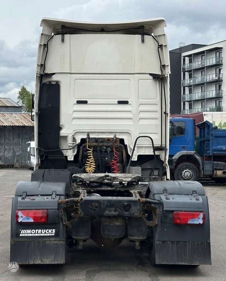 MAN TGX 18.440, single sleeper
