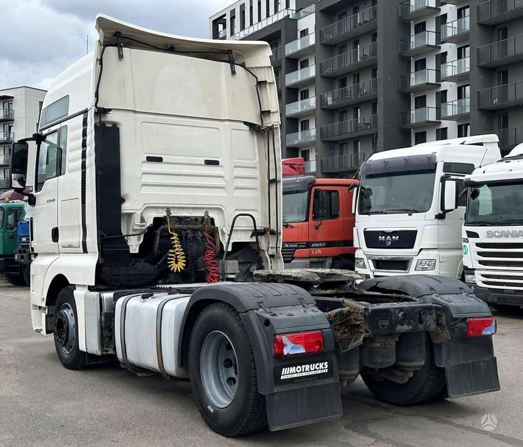 MAN TGX 18.440, single sleeper