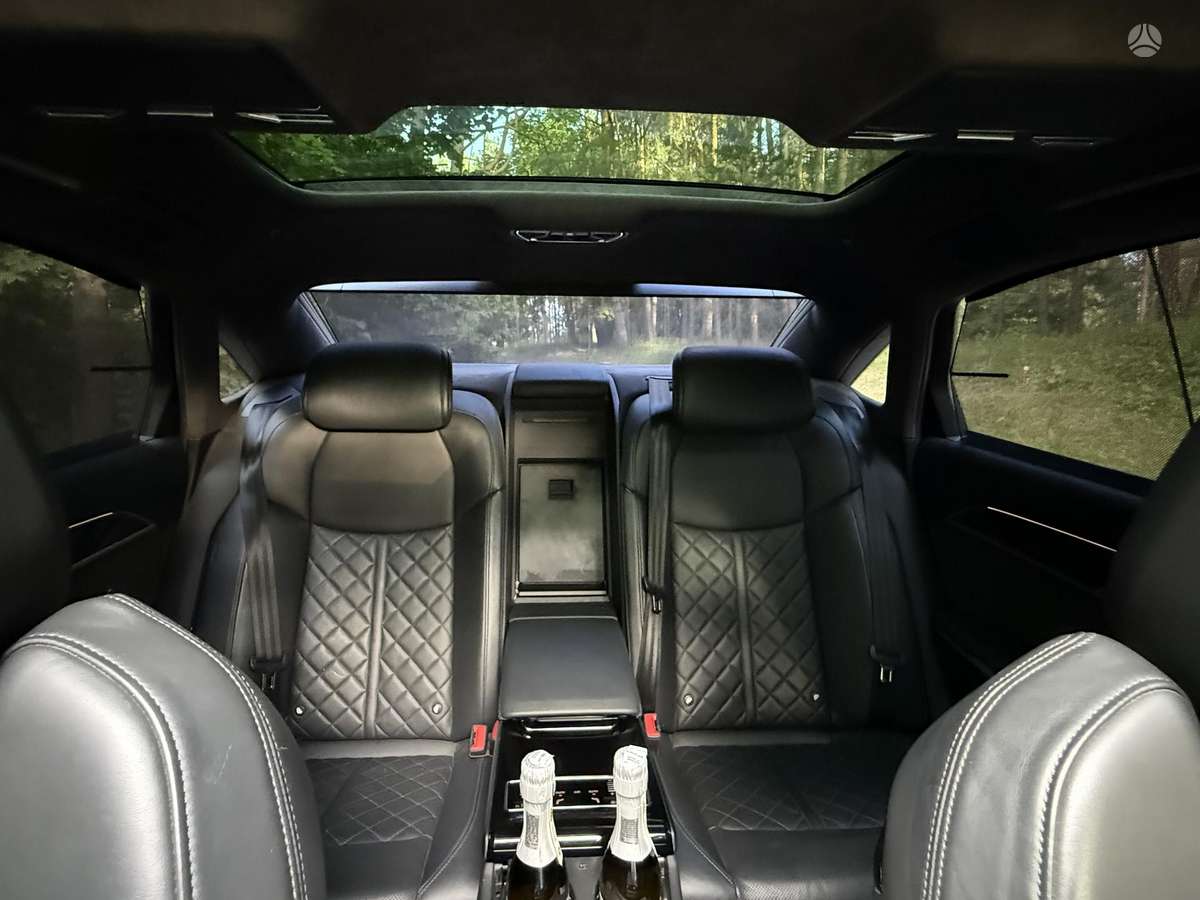 Audi S8, 4.0 l., Седан