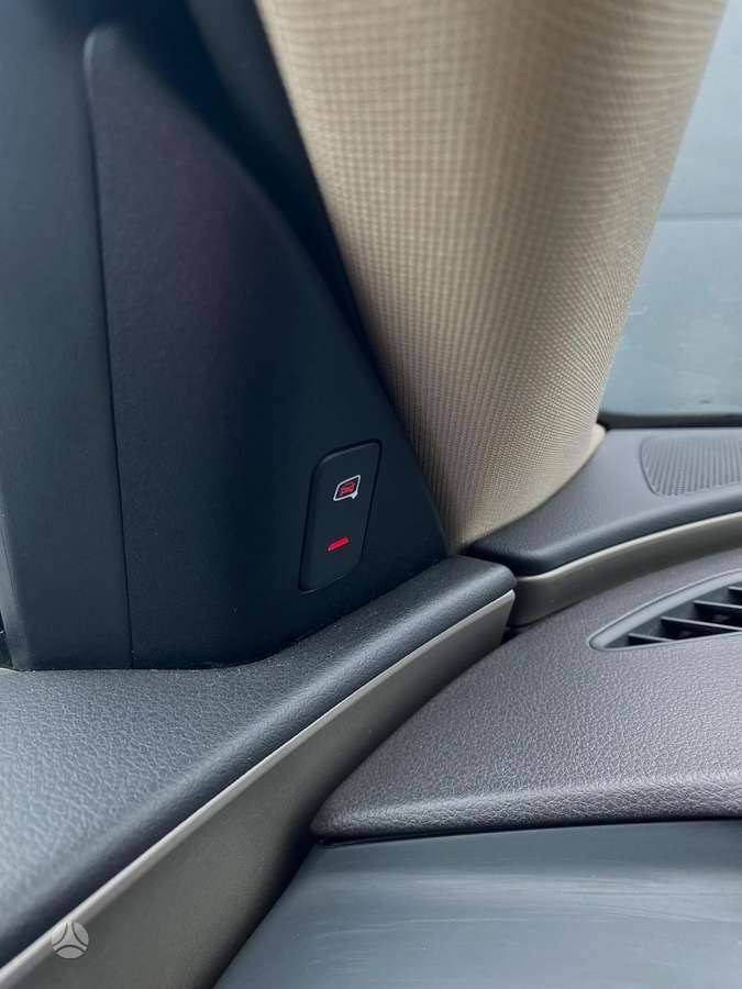 Audi A6, 2.0 l., Универсал