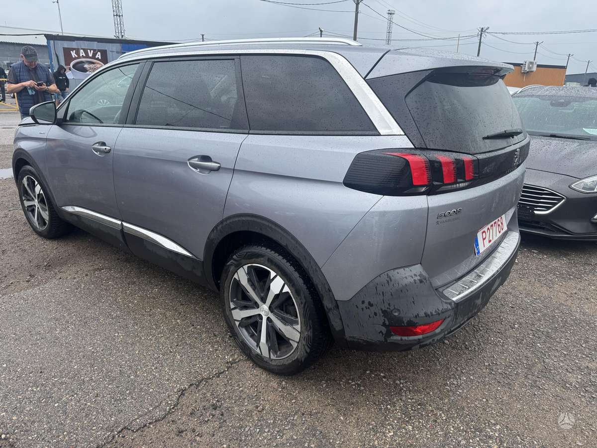 Peugeot 5008 - 4