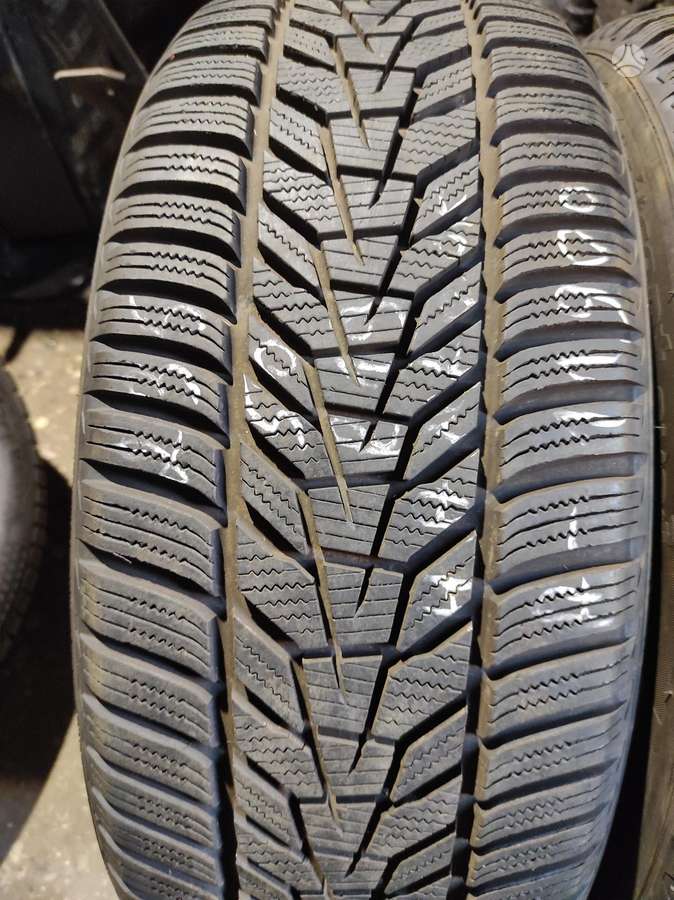 Hankook, vasarinės 235/50 R19