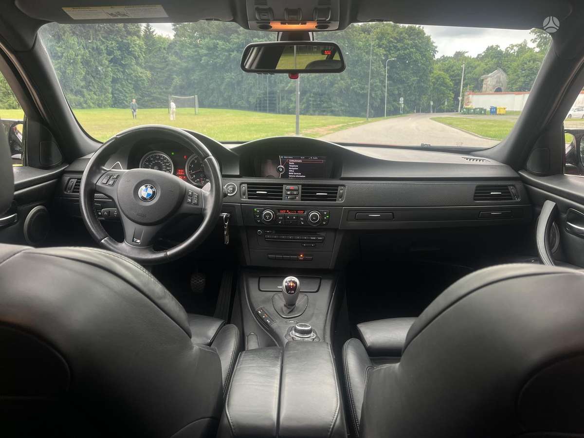 BMW M3, 4.0 l., Седан