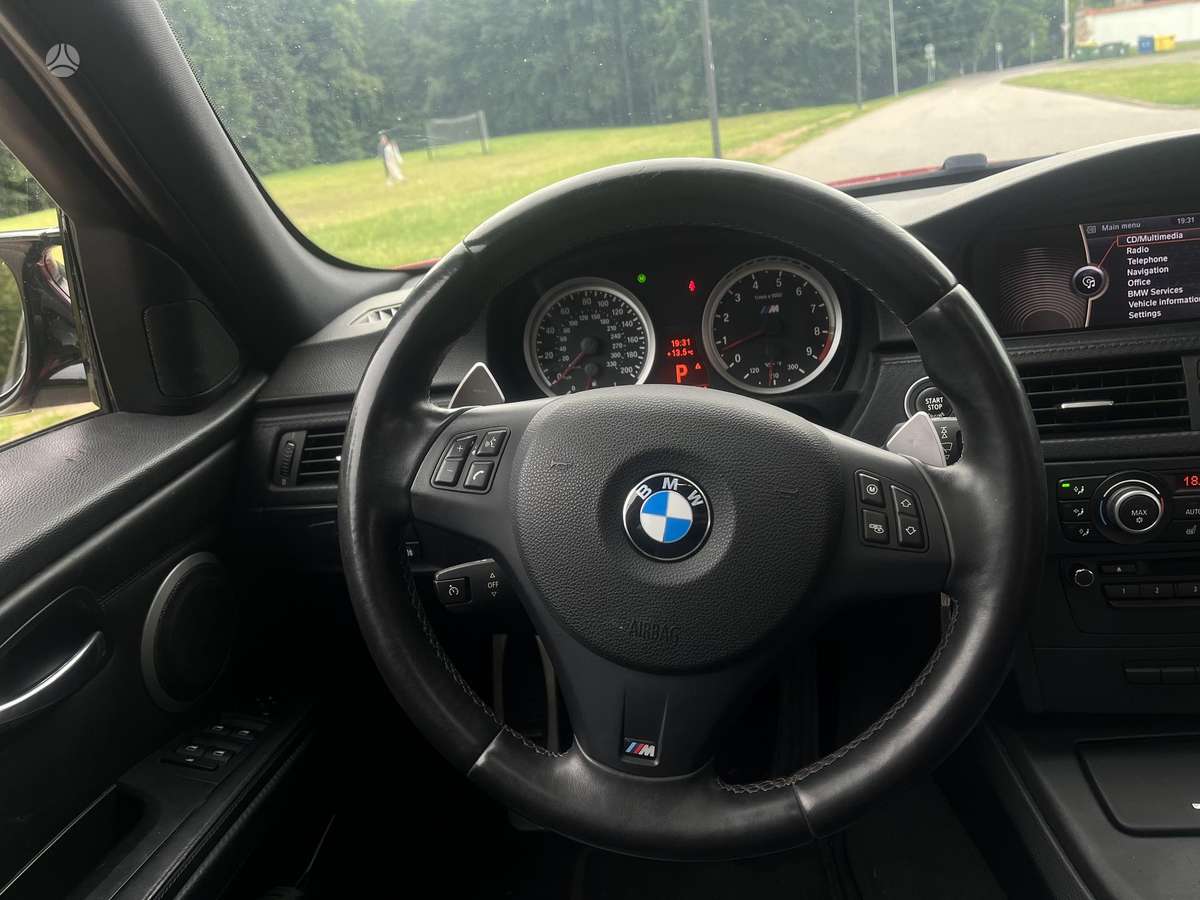 BMW M3, 4.0 l., Седан