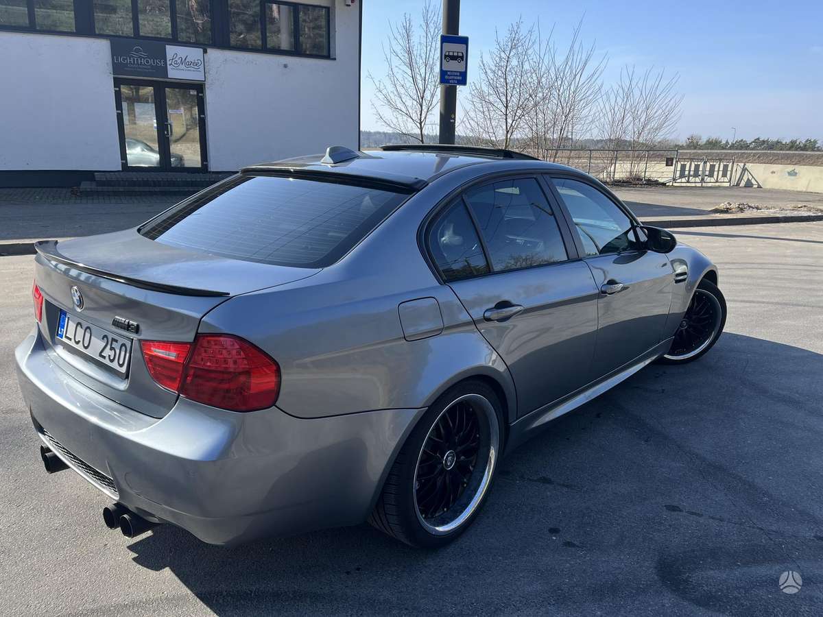 BMW M3, 4.0 l., Седан