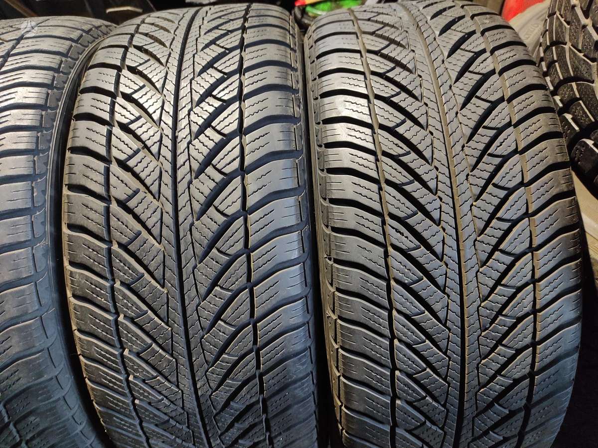 Michelin, vasaras 245/45 R18