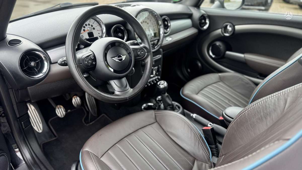 Mini Cooper S, 1.6 l., convertible
