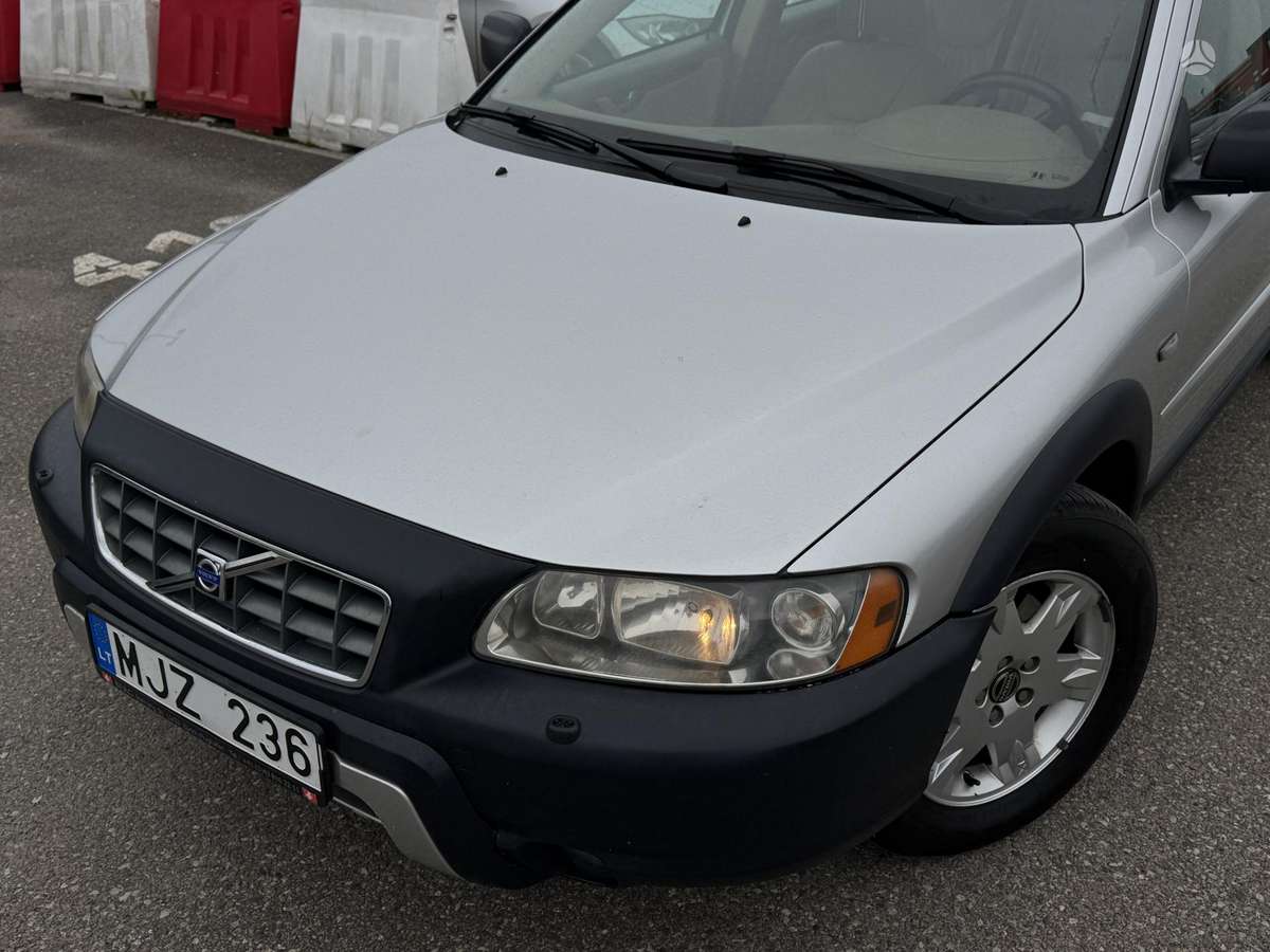Volvo XC70, 2.4 l., Универсал