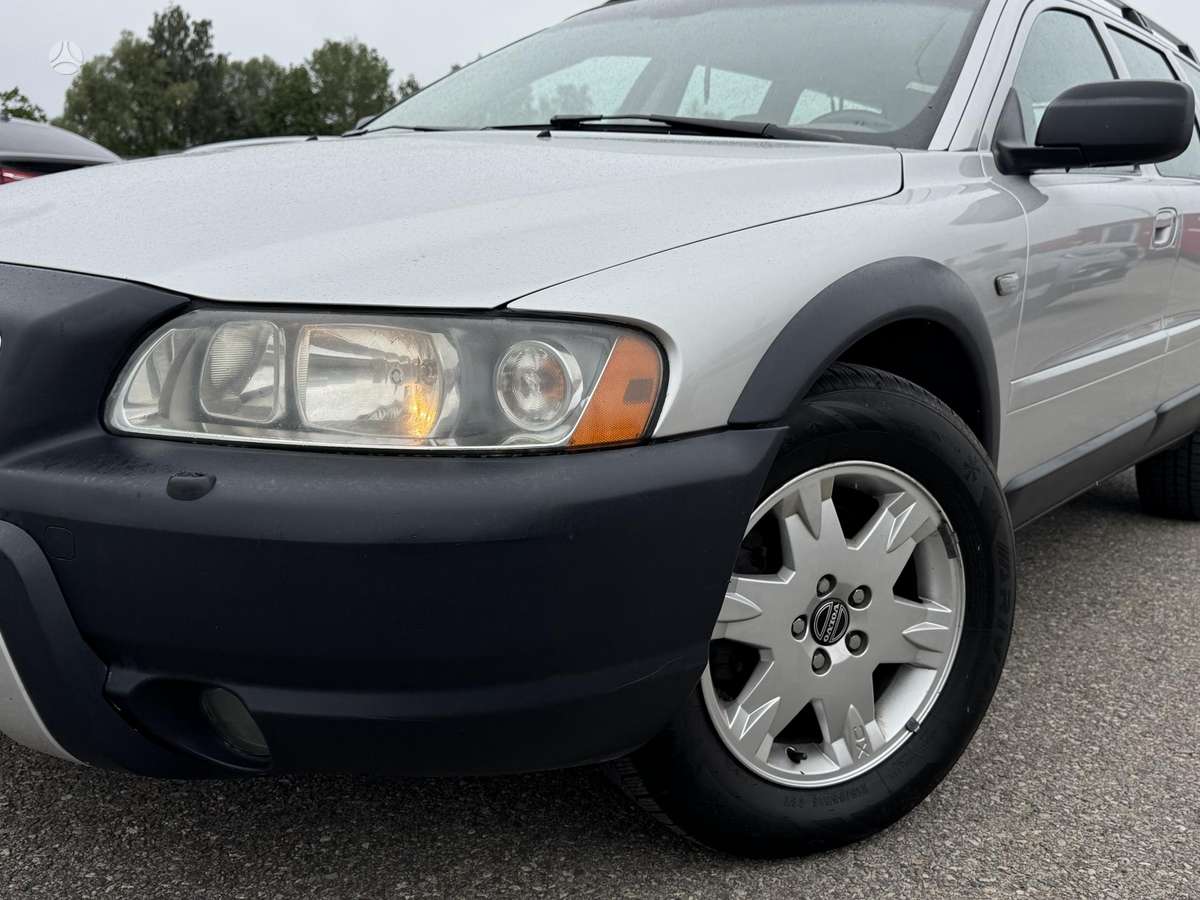 Volvo XC70, 2.4 l., Универсал