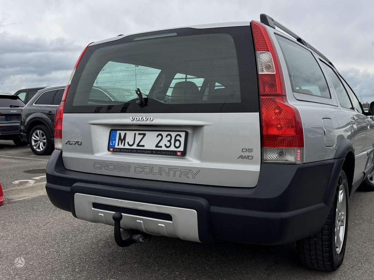 Volvo XC70, 2.4 l., Универсал