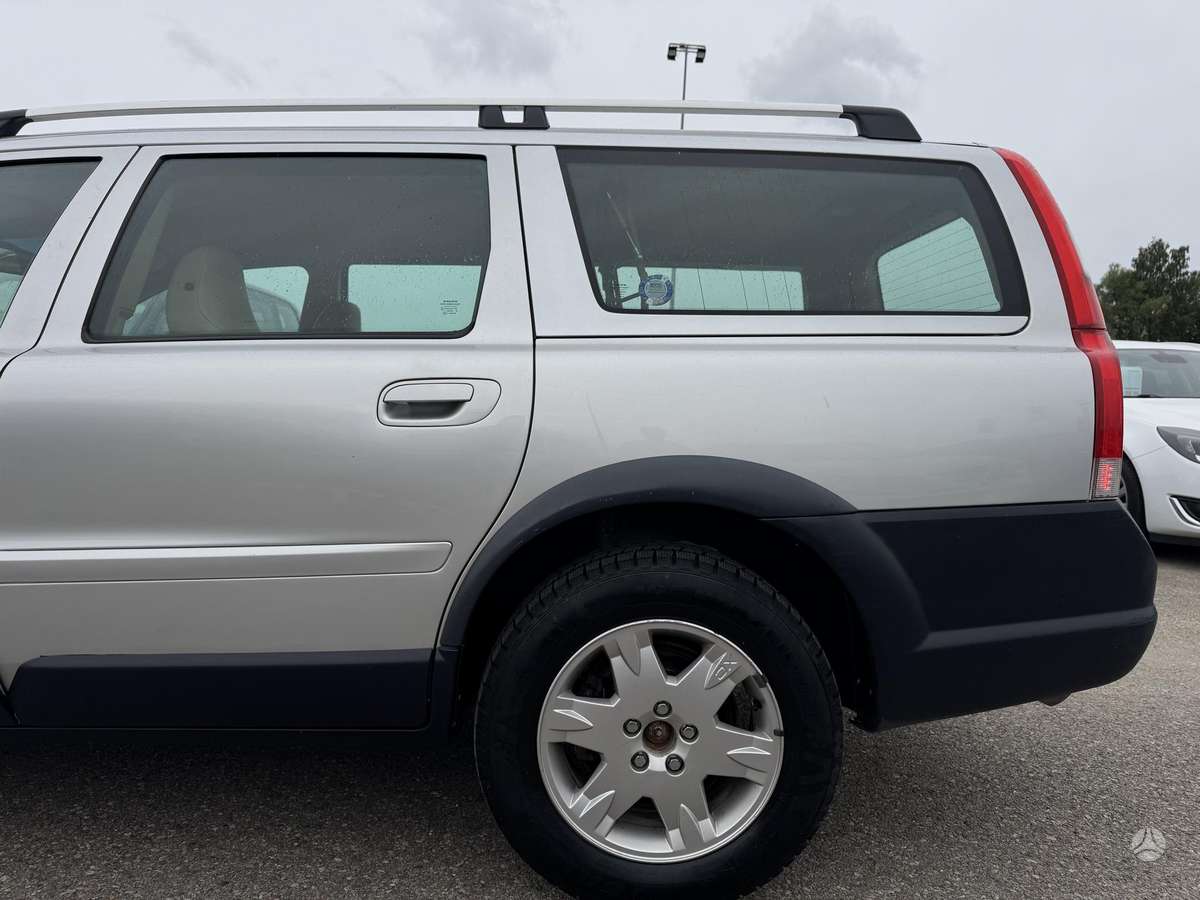 Volvo XC70, 2.4 l., Универсал