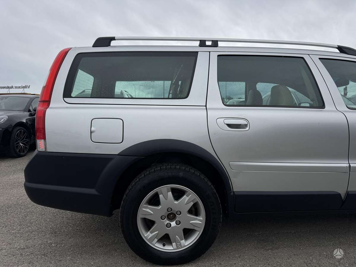 Volvo XC70, 2.4 l., Универсал