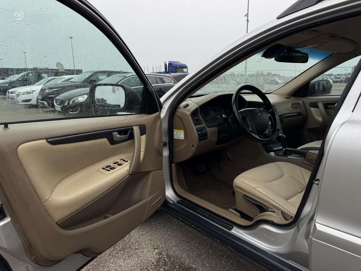 Volvo XC70, 2.4 l., Универсал
