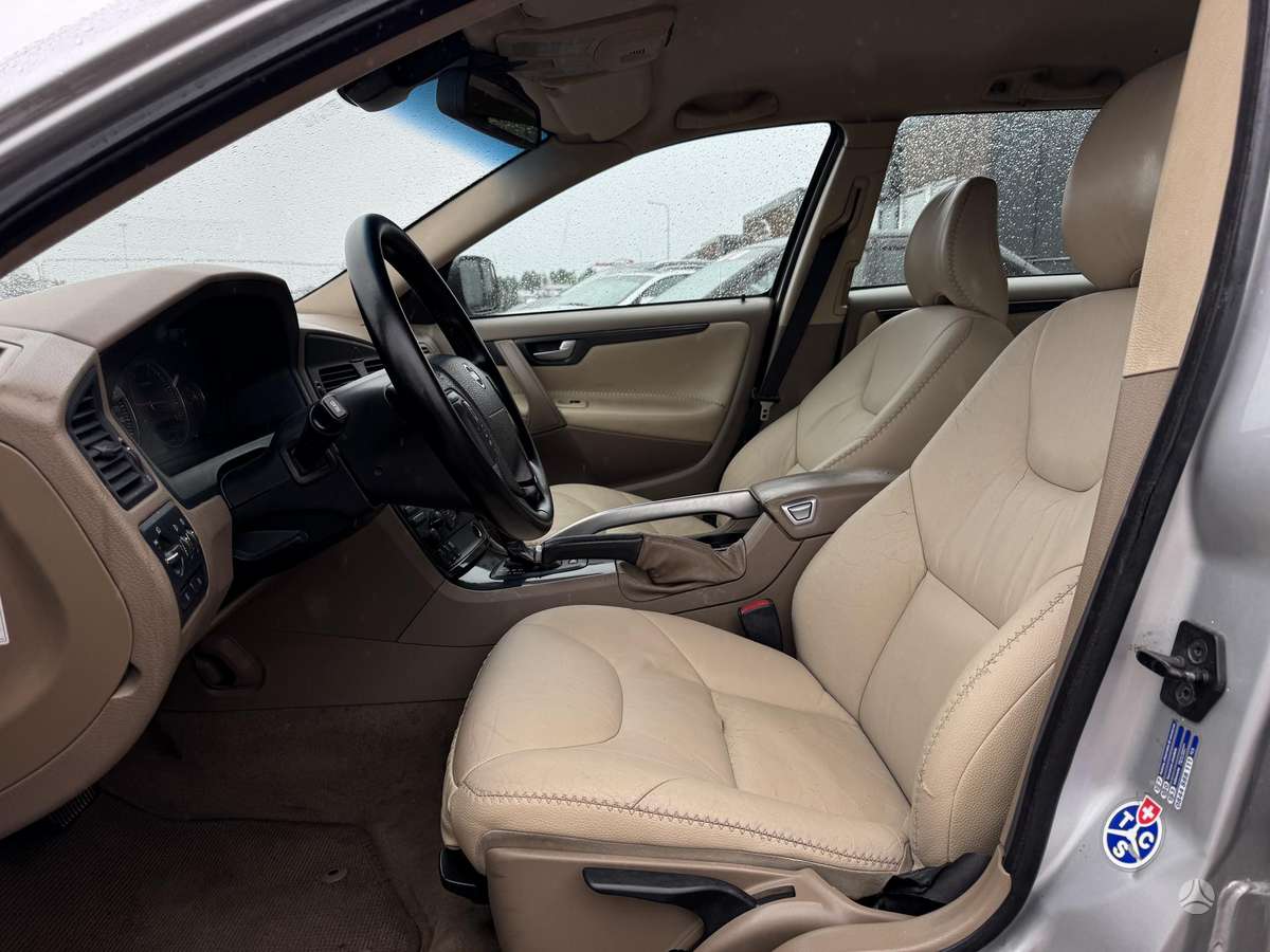 Volvo XC70, 2.4 l., Универсал