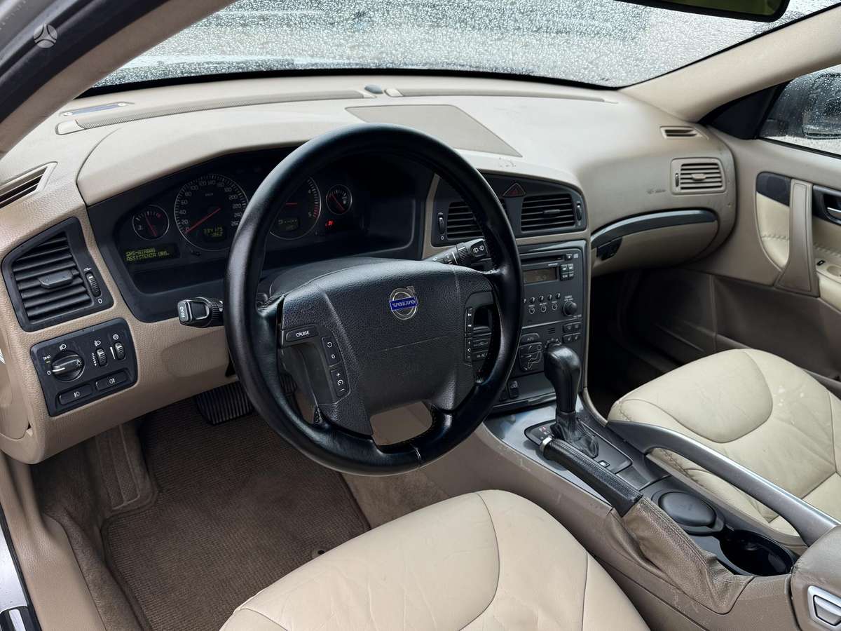 Volvo XC70, 2.4 l., Универсал