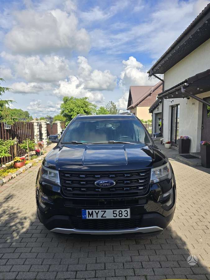 Ford Explorer, 3.5 l., off-road / crossover