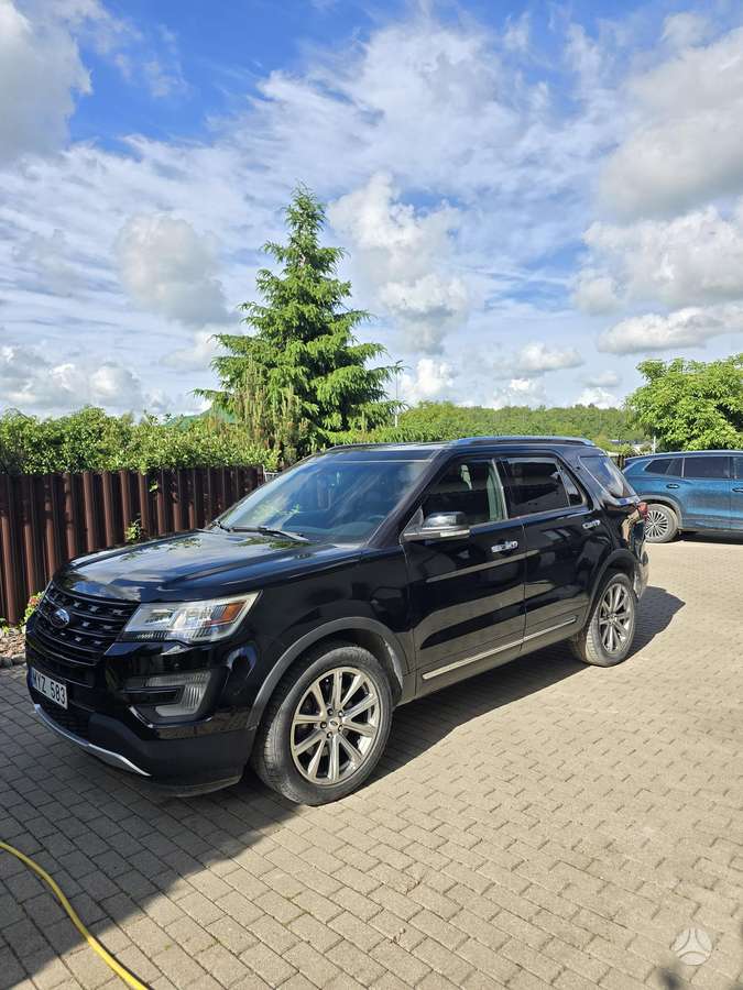 Ford Explorer, 3.5 l., off-road / crossover