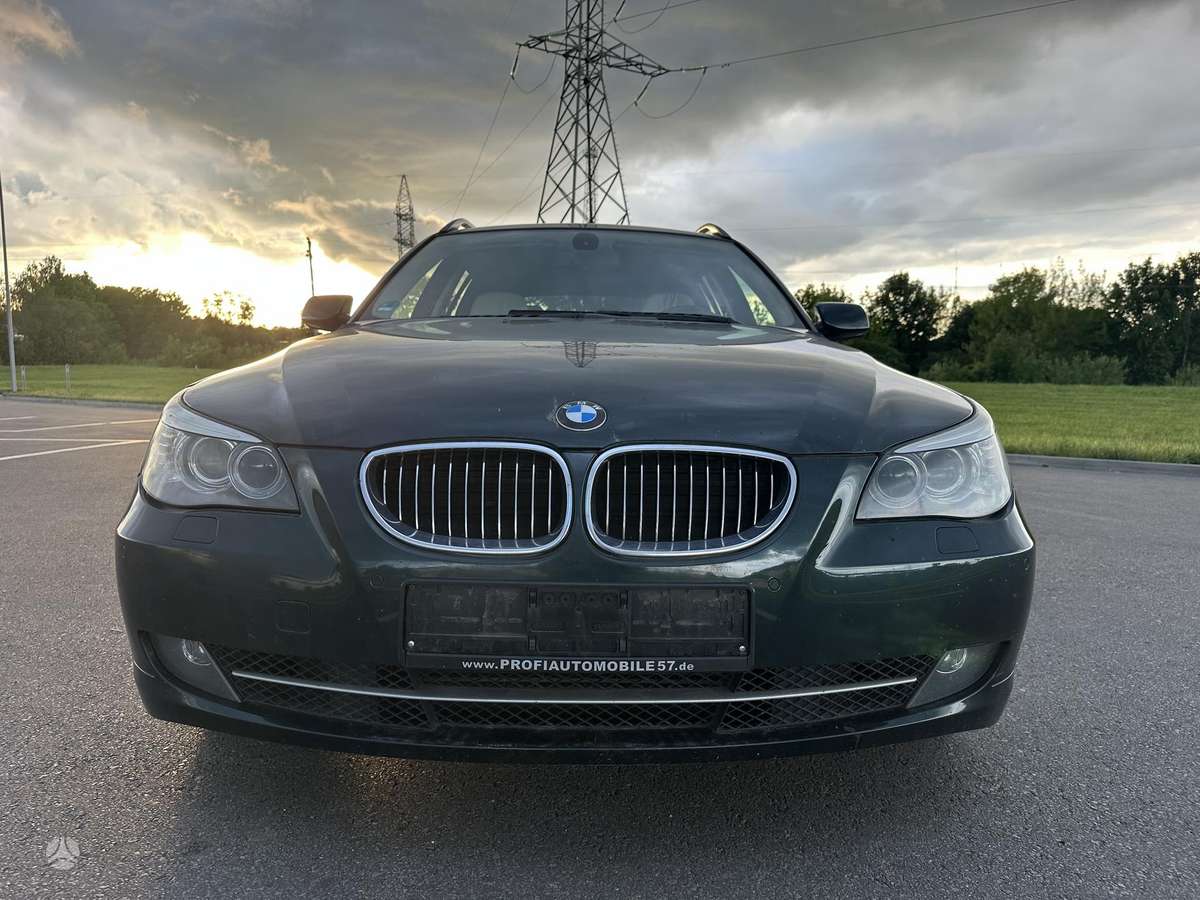 BMW 525, 3.0 l., Универсал